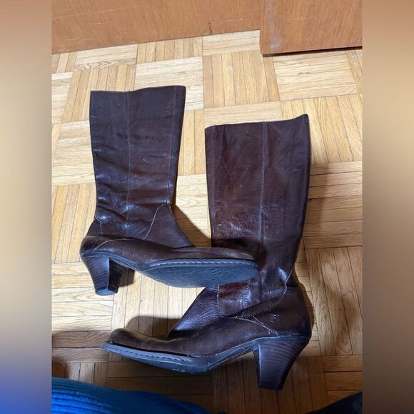 Born Brown Leather Heel High Boots Size Women's 10 - Picture 3 of 9